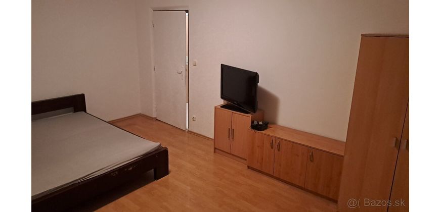 Exkluzívne 1 izb. byt - Banská Bystrica