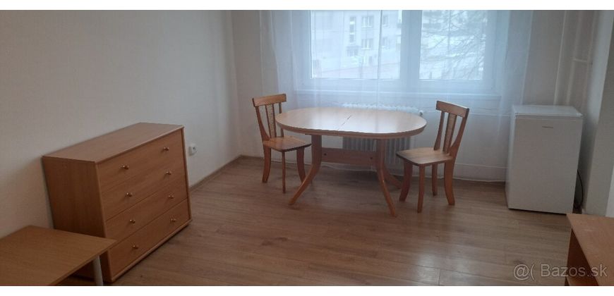 prenájom 1 izb. byt- Liptovský Mikuláš