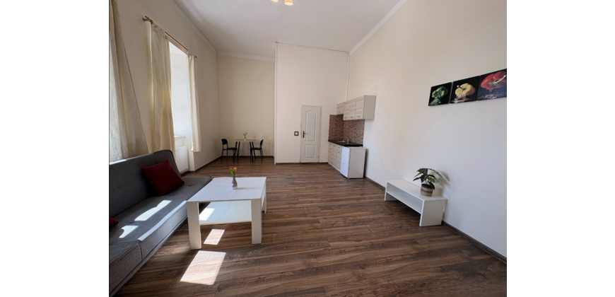 Na prenájom 1 izbový byt v centre mesta Liptovský Mikuláš